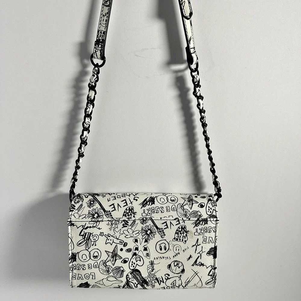 Steve Madden Blynn Doodle Print Crossbody Bag White Black Pink Charm NWT